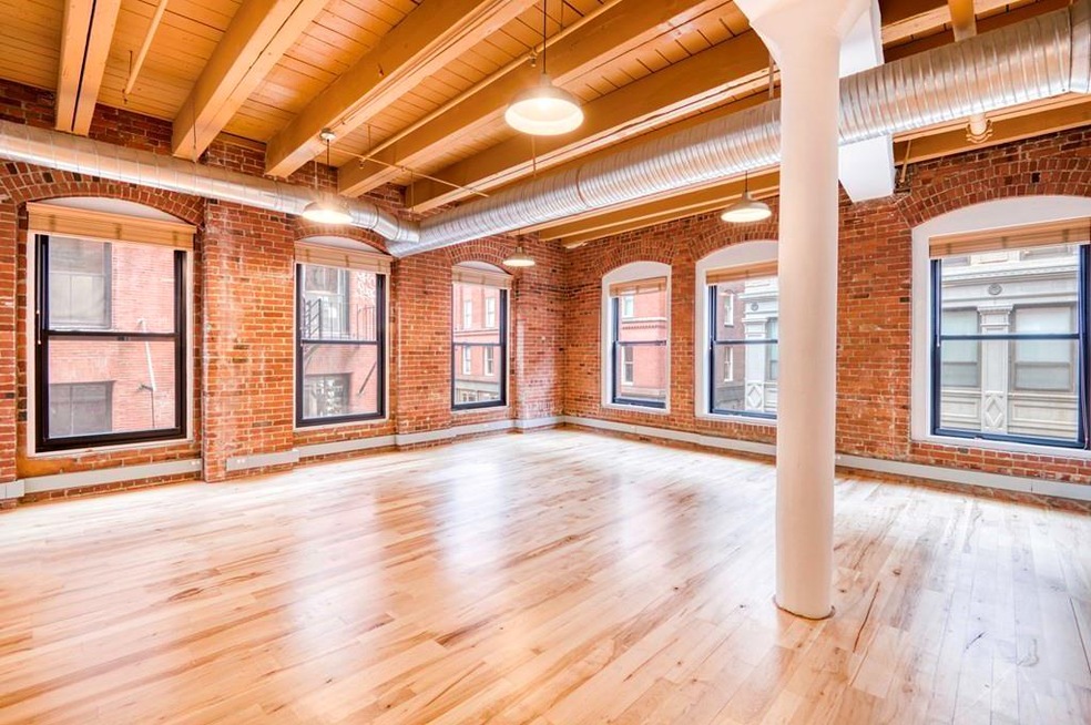 109 Beach St unit 2A, Boston, MA 02111 - photo 1