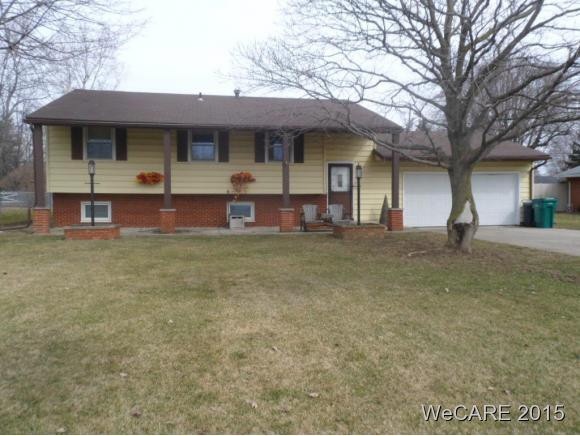 126 Grandview Blvd, Ada, OH 45810 - photo 1