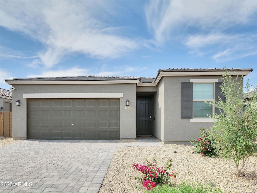 07-1707 W Hopi Dr-7