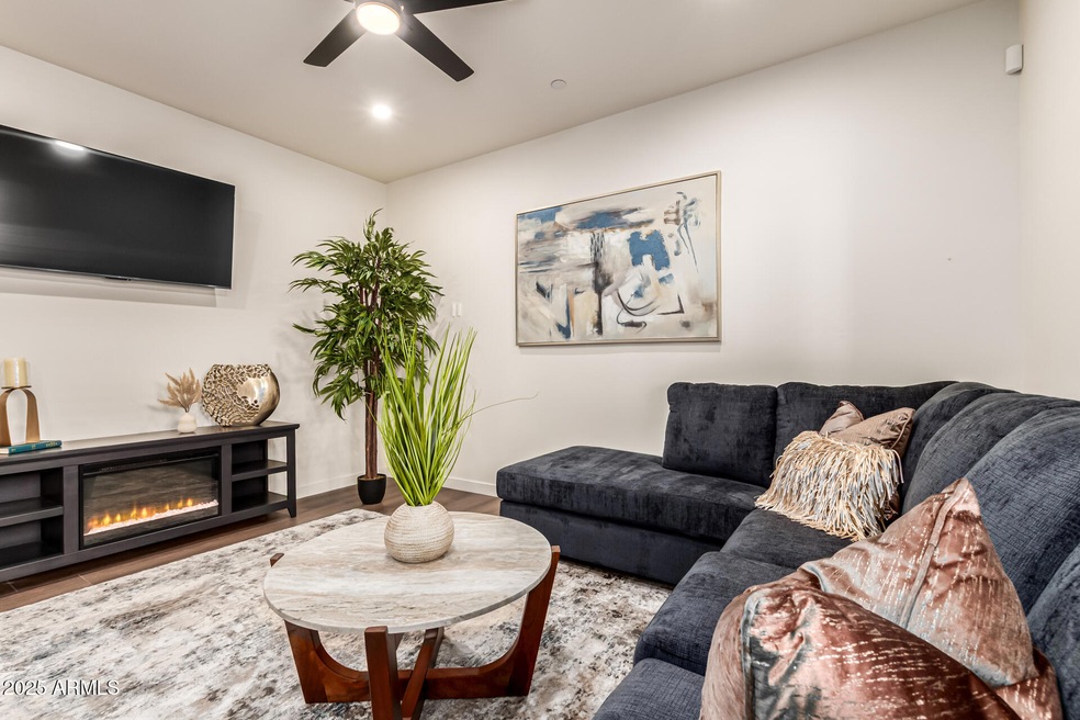 12005 N Panorama Dr unit 202, Fountain Hills, AZ 85268 - photo 1