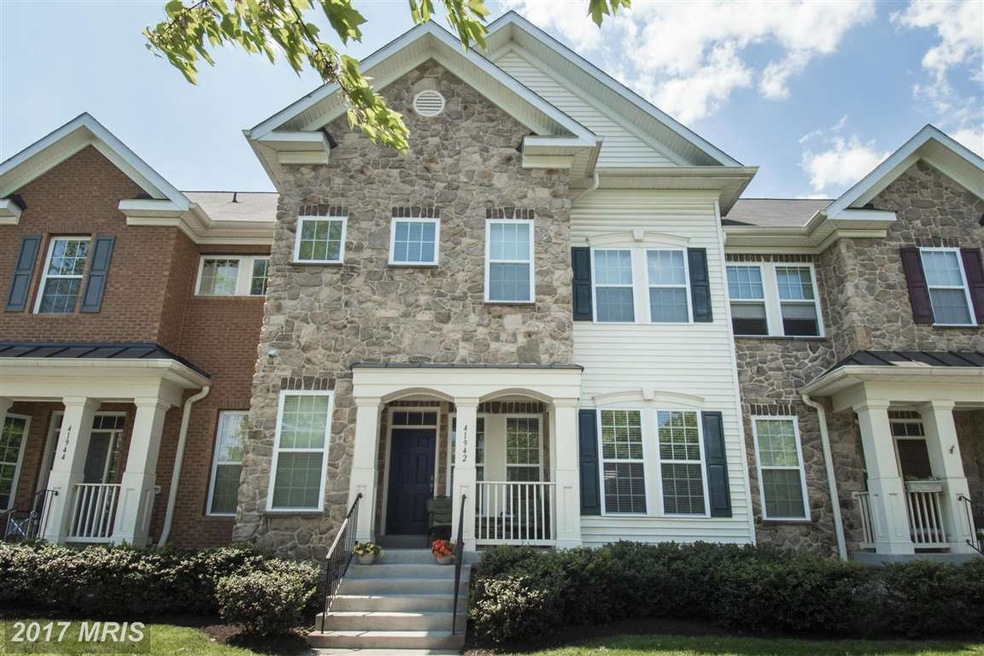 41942 Blue Flag Terrace, Stone Ridge, VA 20105 - photo 1
