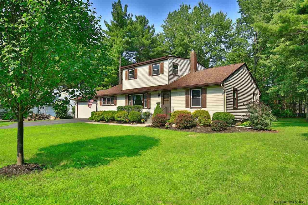 5 Feiden Ln, Latham, NY 12110 - photo 1