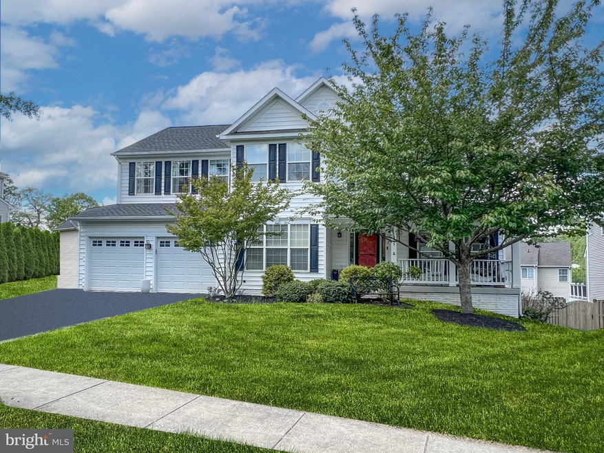 305 E Chincoteague Ct, Purcellville, VA 20132 - photo 1