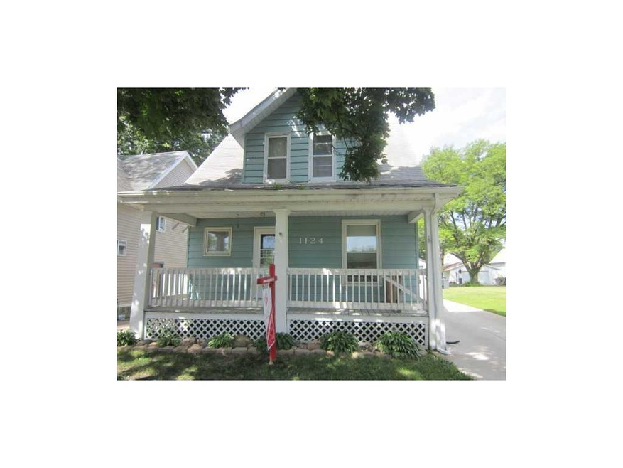 Front Exterior. Maintained property with Aluminum 