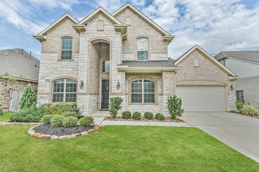 21719 Albertine Dr, Tomball, TX 77377 - photo 1