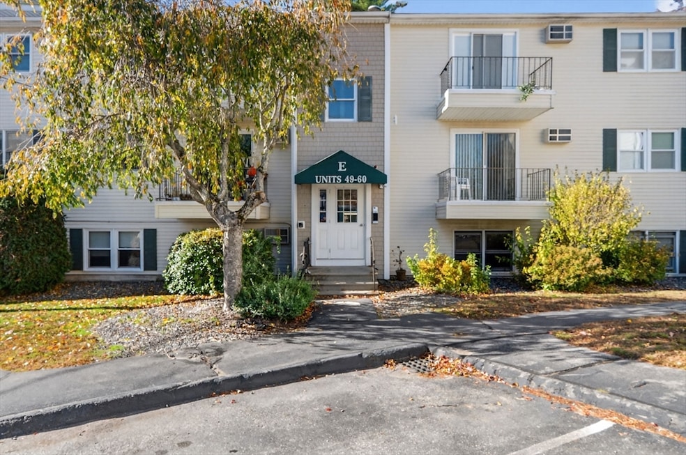 Pending $239,900 • Co-Listing Agent