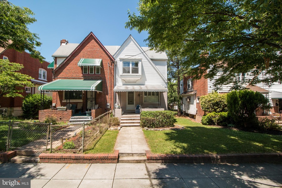 Sold $700,000 • Co-Listing Agent