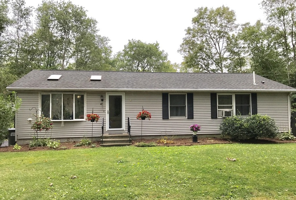 47 Pine Rd, Charlton, MA 01507 - photo 1