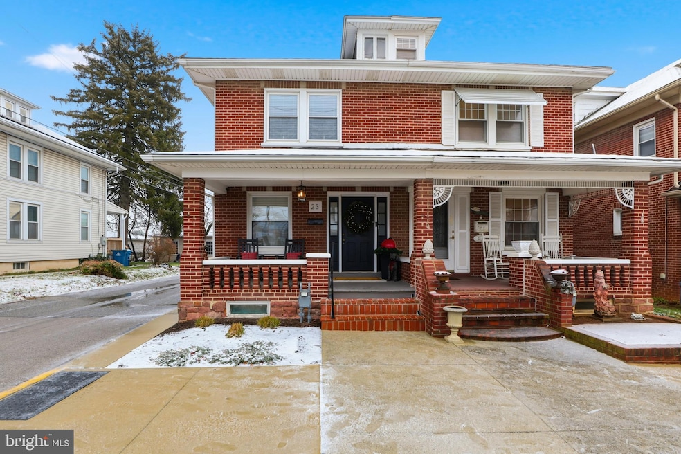 For Sale $215,000 • Co-Listing Agent