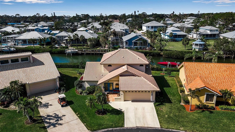 Waterfront Canal, CuldeSac