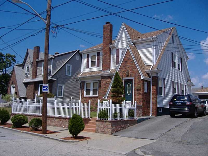 9 Crescent St, Providence, RI 02907 - photo 1