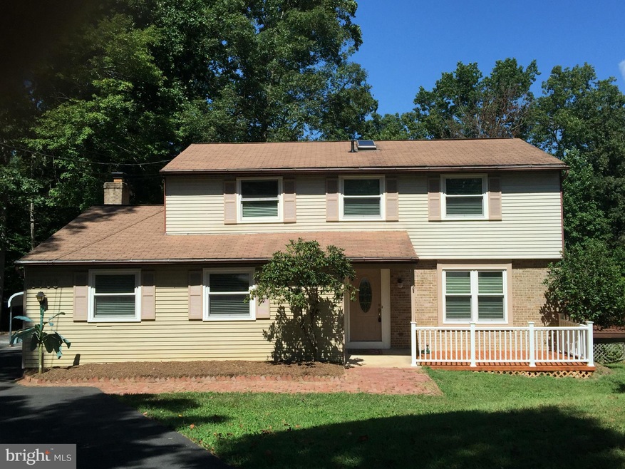 8960 Westchester Dr, Manassas, VA 20112 - photo 1