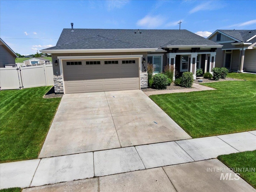 6194 E Mayfield Dr, Nampa, ID 83687 - photo 1