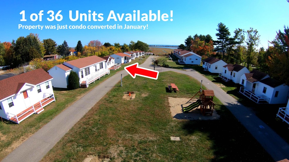 1139 Post Rd unit 8, Wells, ME 04090 - photo 1