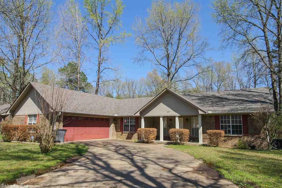 903 Kamak Dr, Beebe, AR 72012 - photo 1