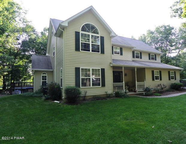 222 Blackthorn Dr, Saylorsburg, PA 18353 - photo 1