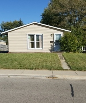 167 Austin Ave, Carpentersville, IL 60110 - photo 1