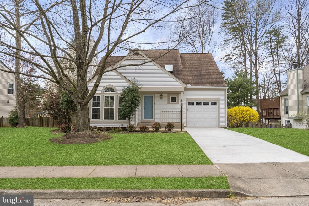 15051 Holleyside Dr, Dumfries, VA 22025 - photo 1