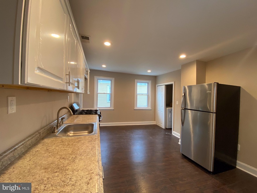 40 High St unit 2ND FLOOR, Woodbury, NJ 08096 - photo 1