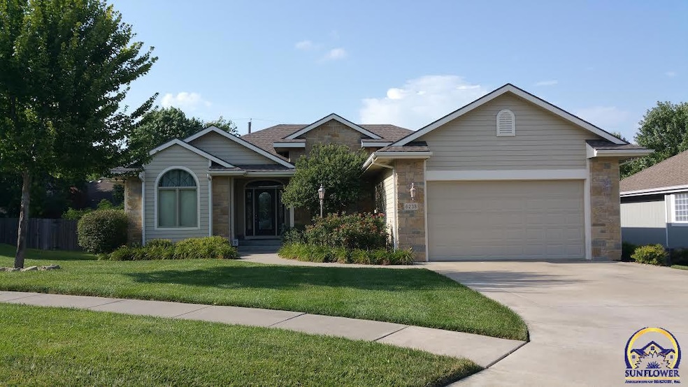 6238 SW 38th Ct, Topeka, KS 66610 - photo 1