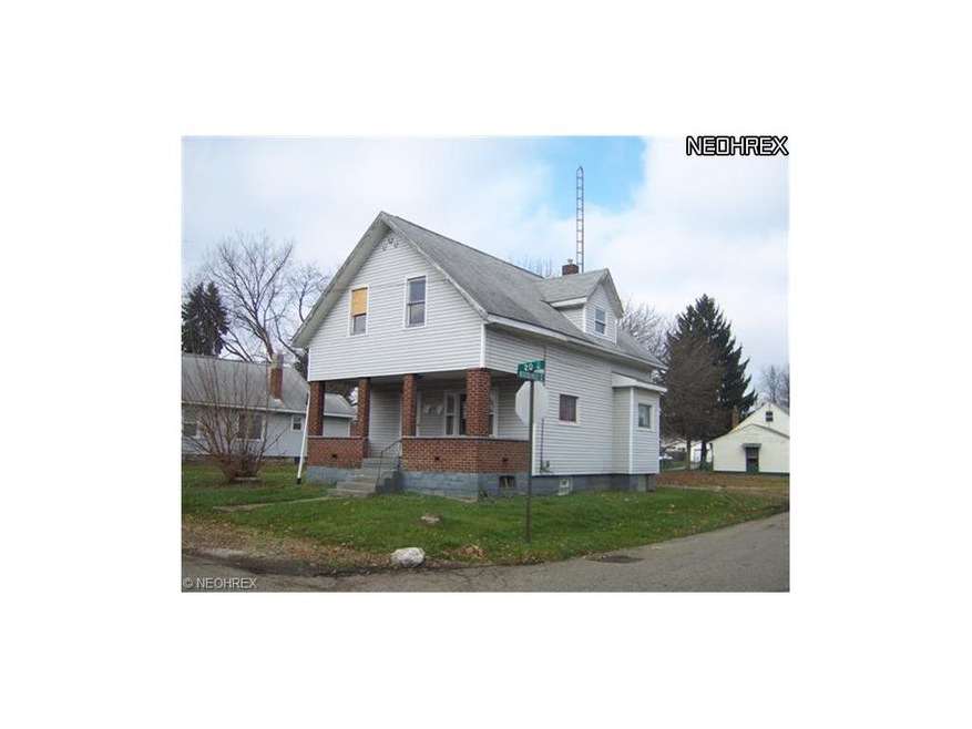 2111 20th St NE, Canton, OH 44705 - photo 1