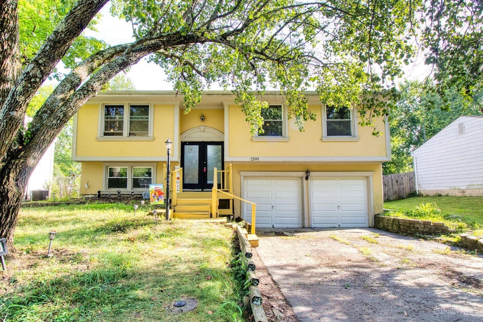 1399 Wade Rd, Milford, OH 45150 - photo 1