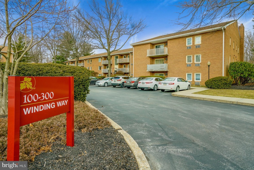 100 Winding Way unit A7, Downingtown, PA 19335 - photo 1