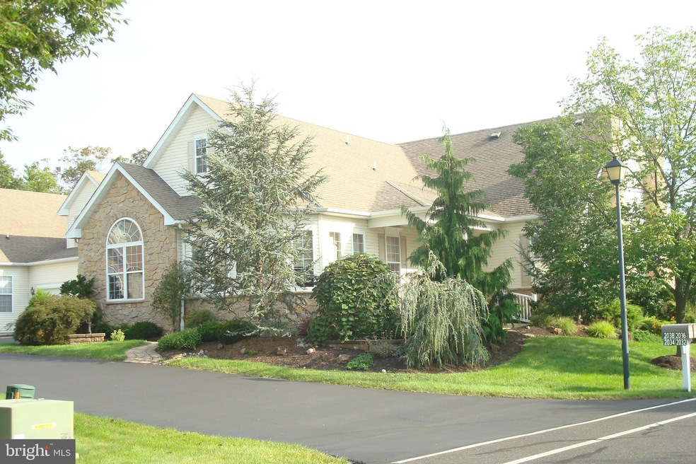 2036 Rose Dr, Pennsburg, PA 18073 - photo 1