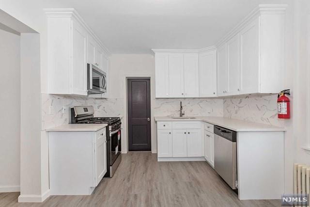 325 Lilac Ln unit 1, Carlstadt, NJ 07072 - photo 1