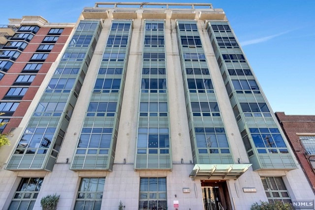 Zephyr Lofts unit 901, Jersey City, NJ 07310 - photo 1