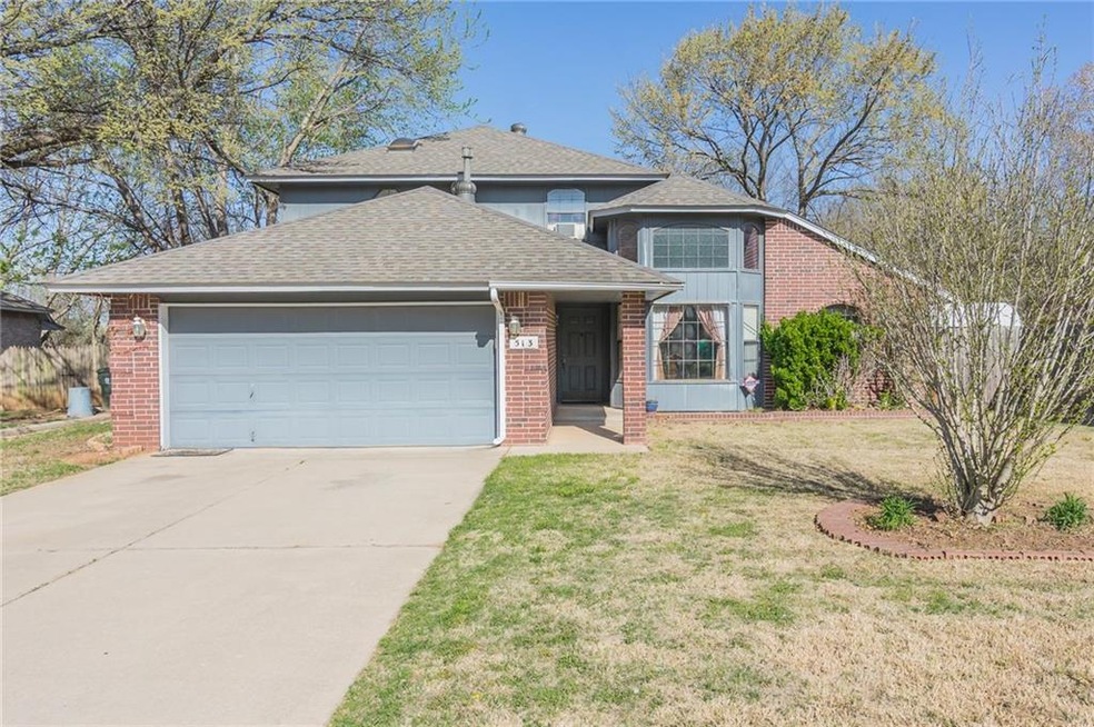 513 Goshawk Dr, Norman, OK 73072 - photo 1