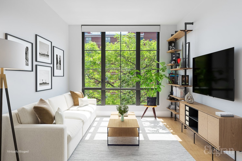 Sold $1,395,000 • Co-Listing Agent