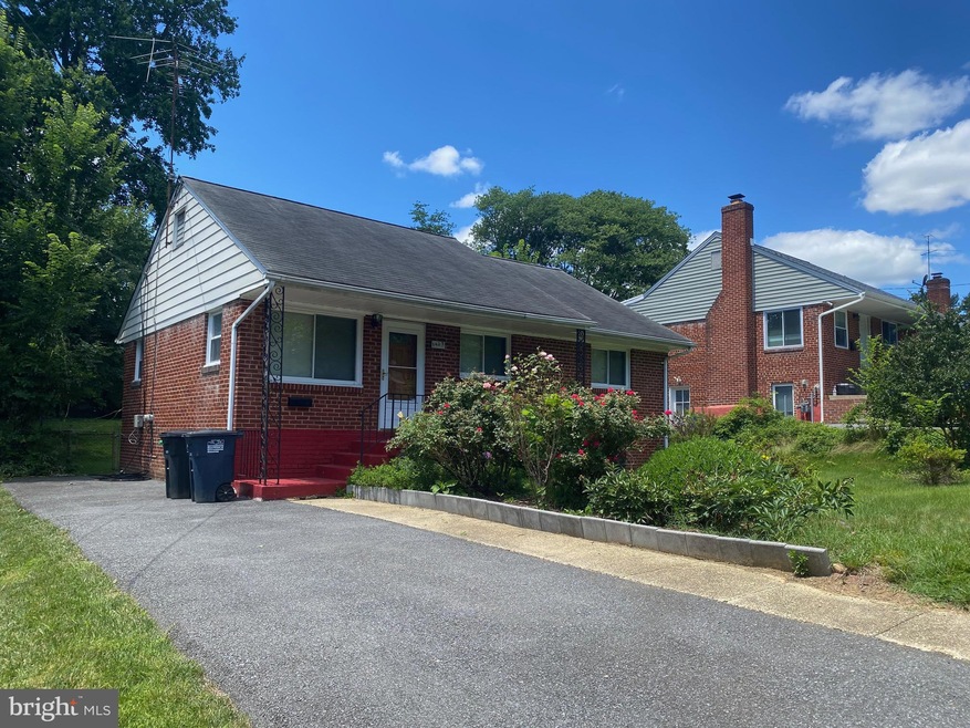 1423 Ruatan St, Hyattsville, MD 20783 - photo 1