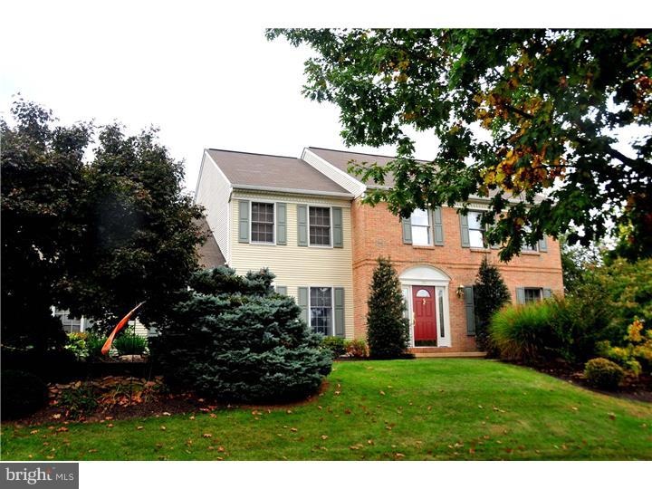 217 Sturbridge Dr, Reading, PA 19610 - photo 1