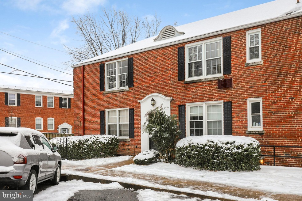 220 N Thomas St unit 2202, Arlington, VA 22203 - photo 1