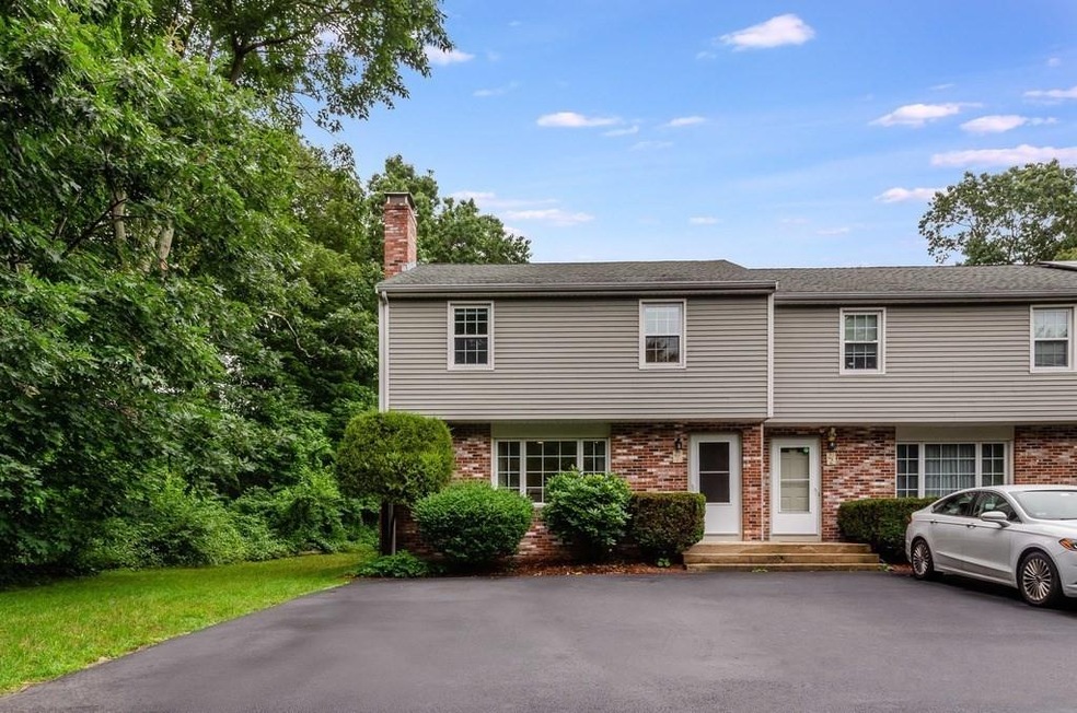 21 Potter Ave unit 1, Plainville, MA 02762 - photo 1