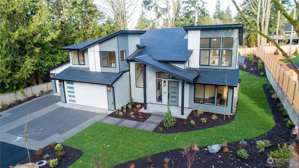 8823 194th St SW, Edmonds, WA 98026 - photo 1