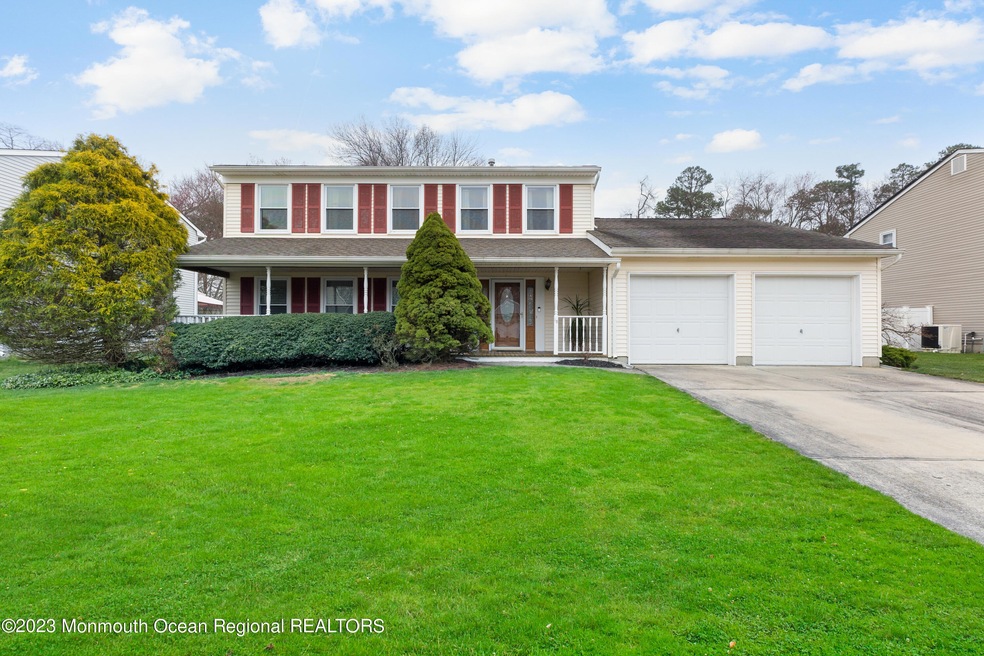 15 Aqueduct Place, Howell, NJ 07731 - photo 1