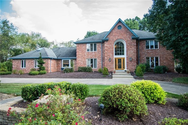Welcome To 245 King Richard Drive!