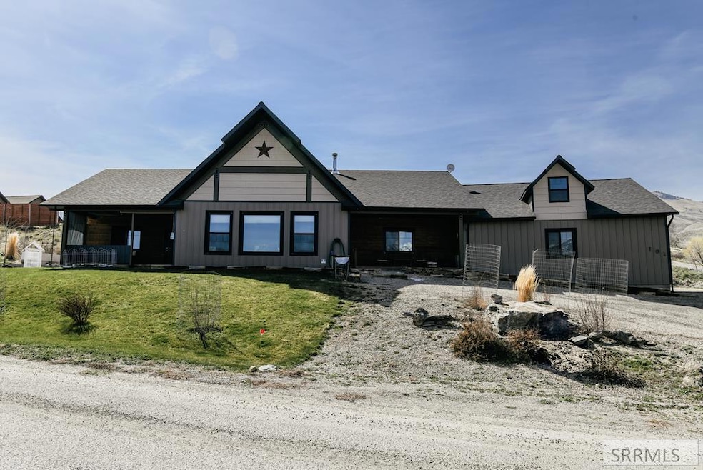 101 S 9th Rd, Salmon, ID 83467 - photo 1