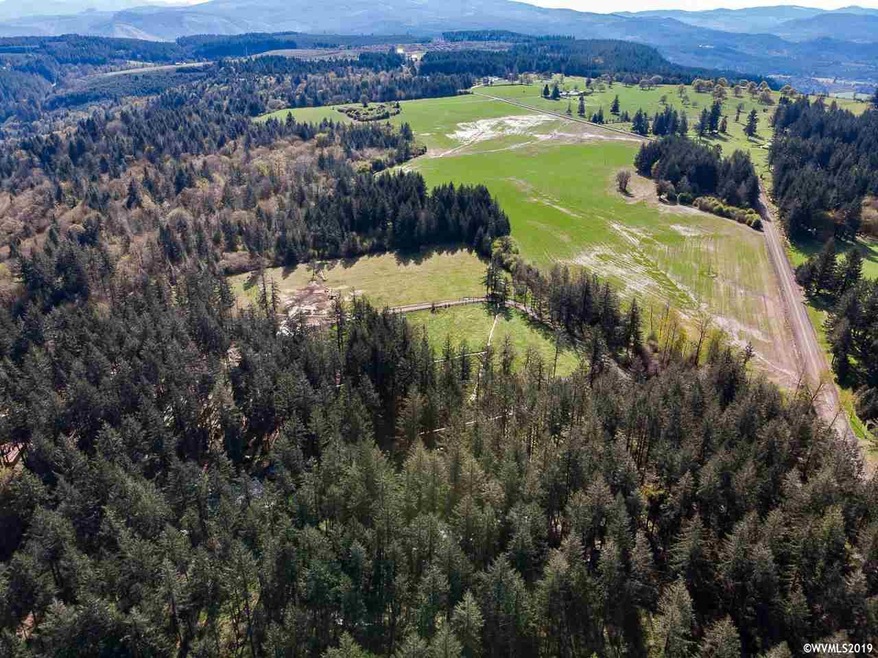 Foothills of the Cascade Range in background