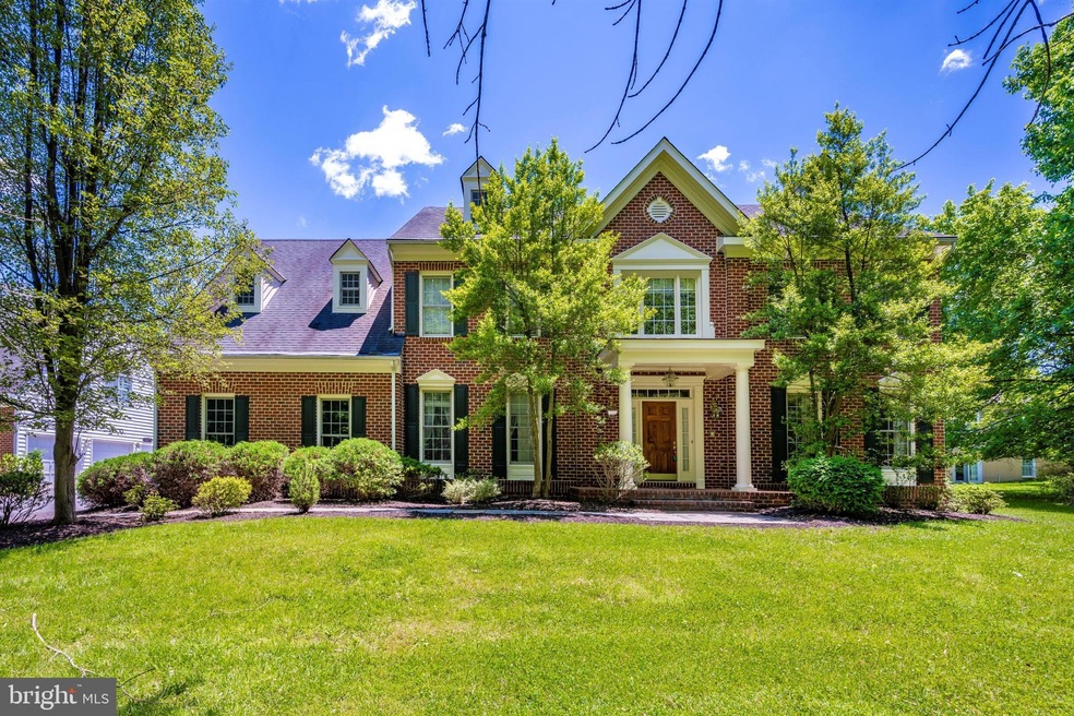 12210 Falls Rd, Potomac, MD 20854 - photo 1