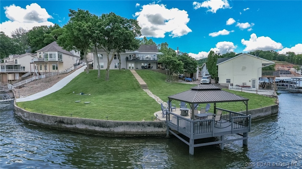 Pending $879,000 • Co-Listing Agent