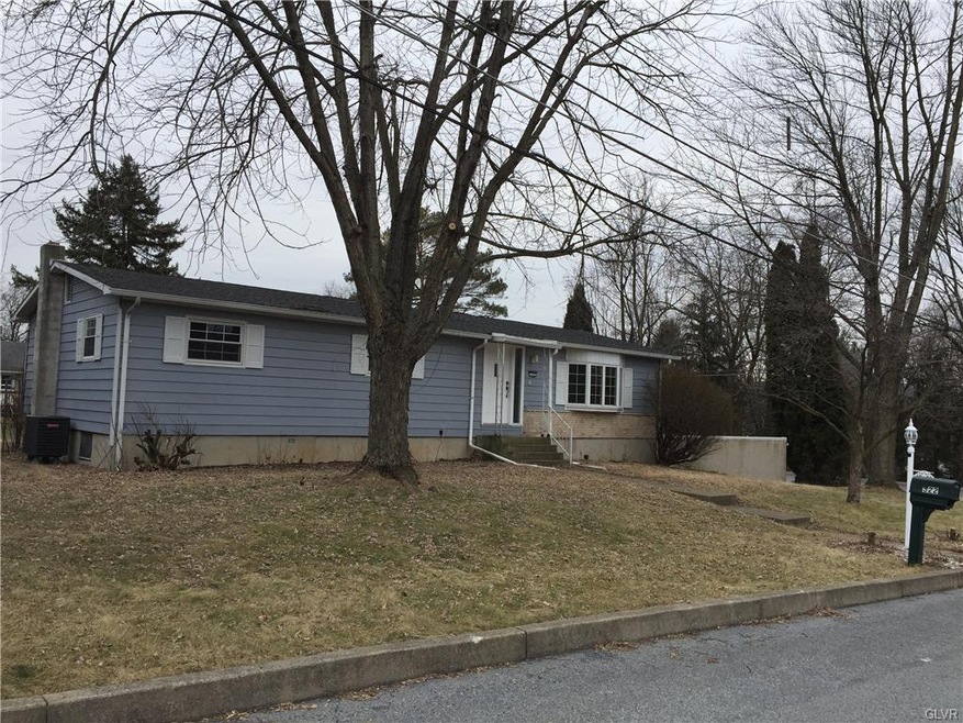 322 Kiddie Ln, Walnutport, PA 18088 - photo 1