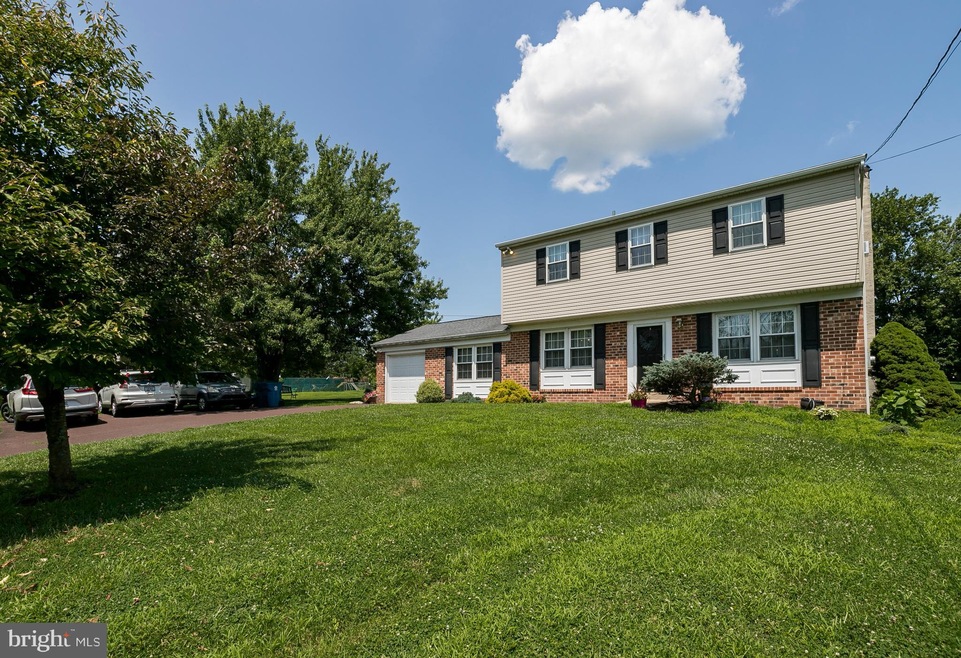 616 Fretz Rd, Souderton, PA 18964 - photo 1