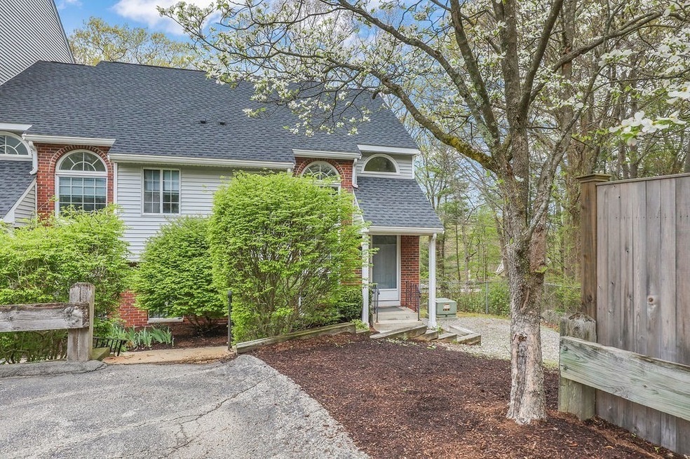 206 Tall Oaks Dr unit P, South Weymouth, MA 02190 - photo 1