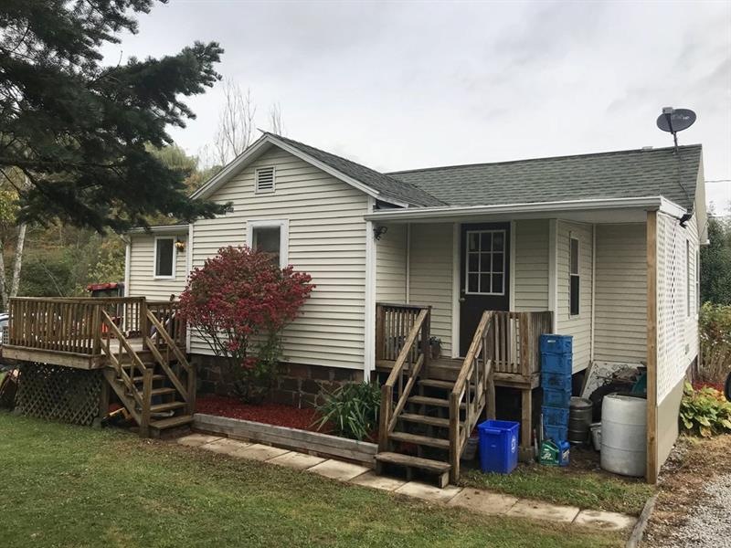 1023 Rte 110, Indiana