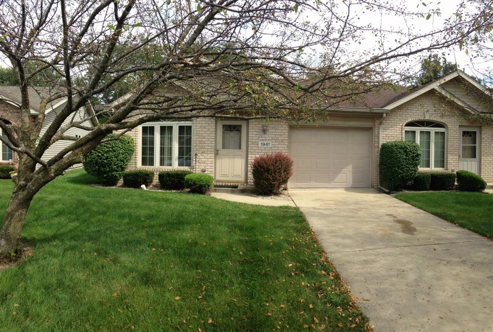 1941 Church St, Dyer, IN 46311 - photo 1