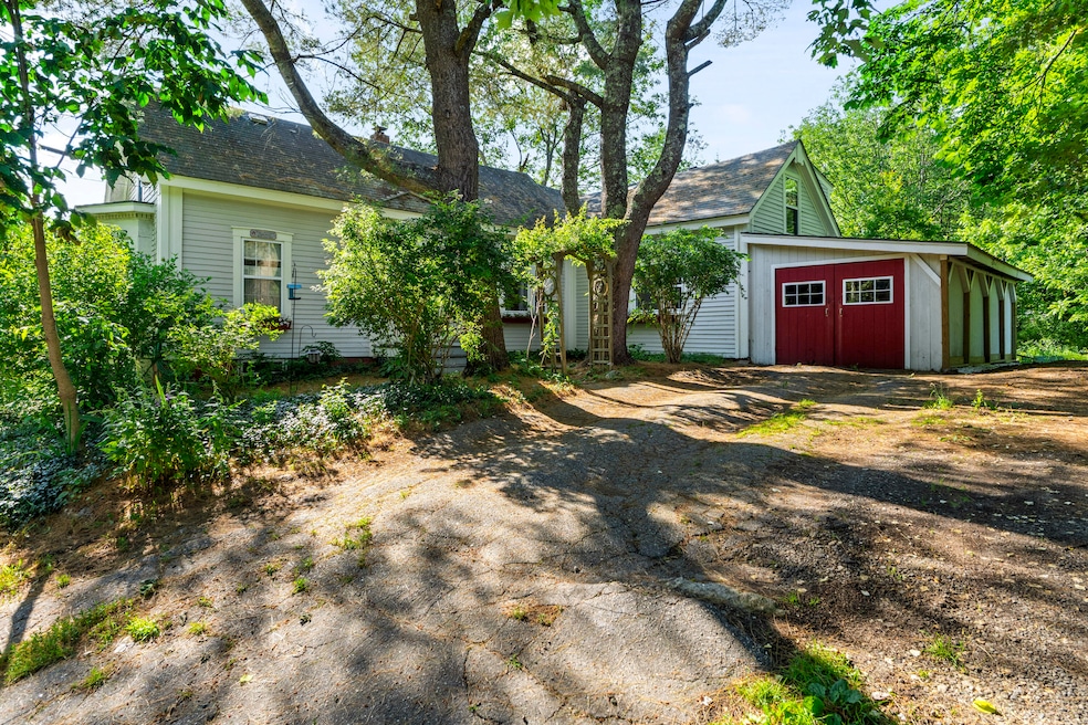 81 Richardson St, Bath, ME 04530 - photo 1