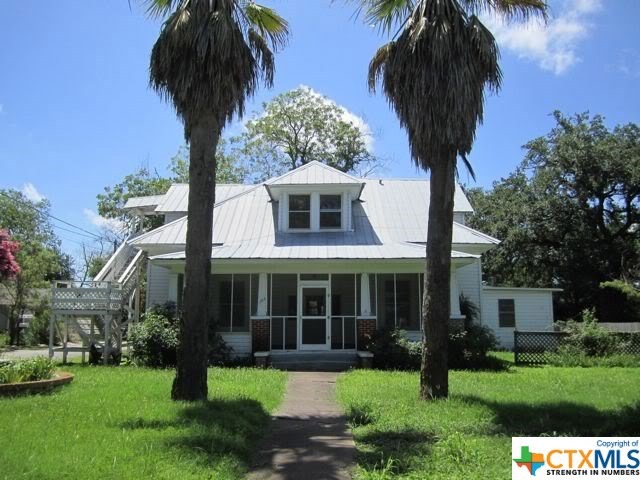 1313 W San Antonio St, San Marcos, TX 78666 - photo 1